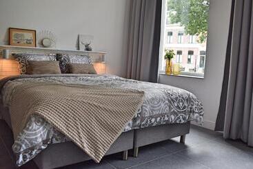 تختخواب و صبحانه In De Kloosterhof Gratis Privé Parkeren