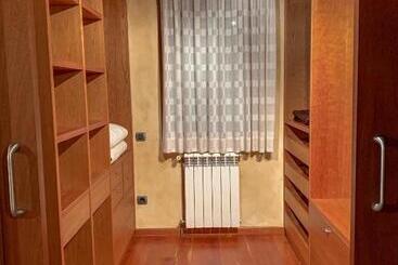 تختخواب و صبحانه Serrat Del Vent   Adults Only