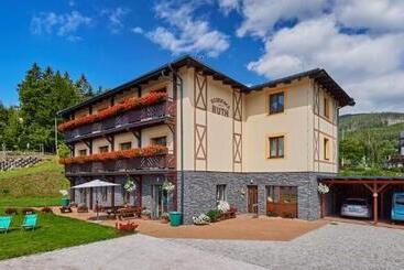 پانسیون Residence Ruth