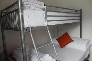 هاستل Backpackers Blackpool Hotel & Suites