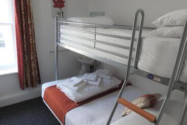 هاستل Backpackers Blackpool Hotel & Suites