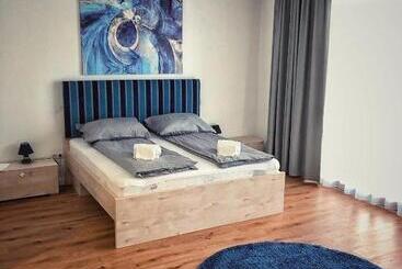 Moment Apartments