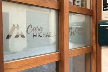ペンション Hostal Casa Michaels