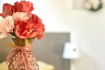 تختخواب و صبحانه Atelier Des Vidaux