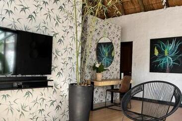 هتل Hakunamatata Lodge & Health Spa/ Wedding & Conference Venue