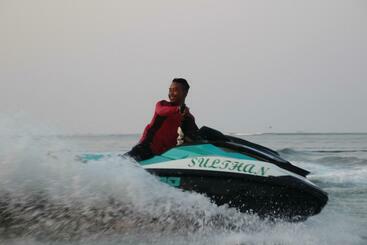 Madu Tiga Beach And Resort