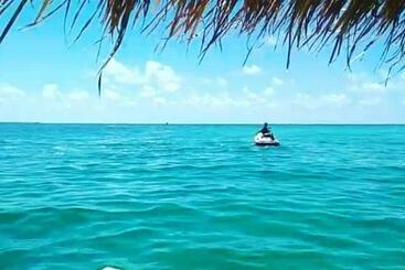 Madu Tiga Beach And Resort