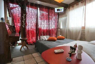 پانسیون Music House Alle Grotte