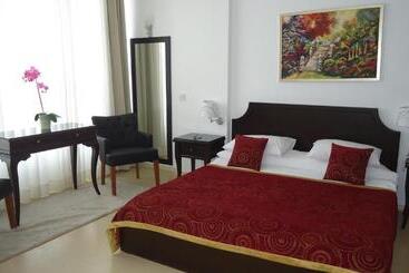 Ada Beach Hotel