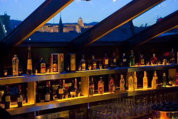 Buddha-Bar Hotel Budapest Klotild Palace