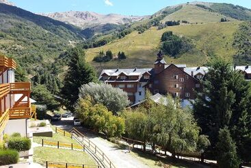 هتل Catedral Ski & Wellness