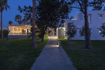 Diamond Boutique Hotel