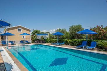 آپارتمان Eleni Family Resort With Swimming Pool, Sidari Corfu