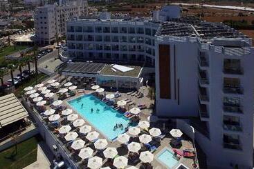 Evalena Beach