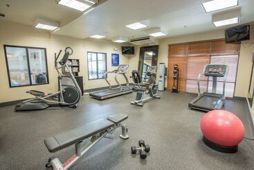 Hampton Inn & Suites Dayton Airport