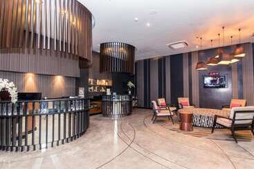 Ashlee Hub Hotel Patong