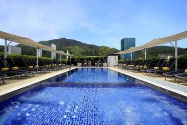 Ashlee Hub Hotel Patong