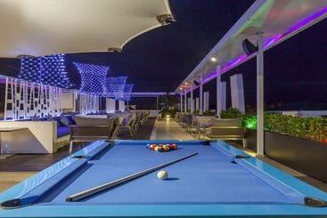Ashlee Hub Hotel Patong