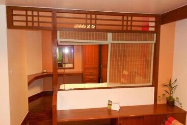 B.s. Court Hotel Sathorn