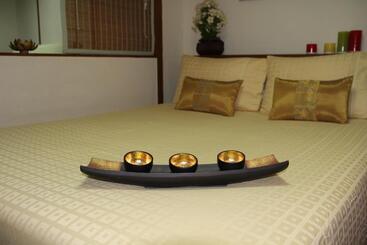 B.s. Court Hotel Sathorn