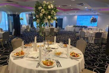 Business Hotel Conference Center & Spa