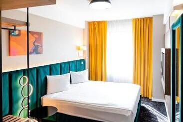 Business Hotel Conference Center & Spa