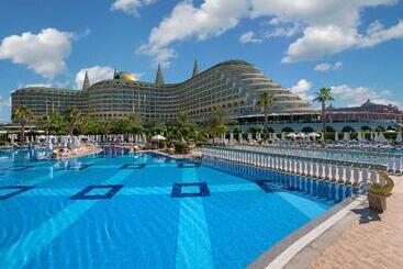 هتل Delphin Imperial Lara