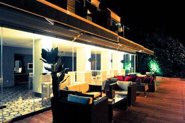 هتل Efe Boutique