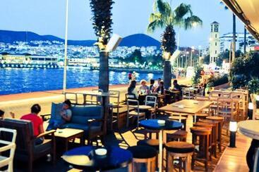 هتل Efe Boutique