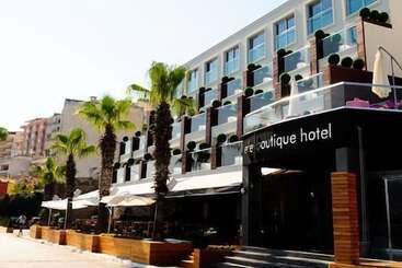 هتل Efe Boutique