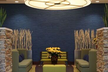 هتل Embassy Suites By Hilton Denver Downtown Convention Center