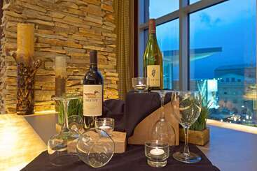 هتل Embassy Suites By Hilton Denver Downtown Convention Center