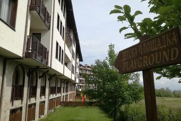 酒店 Grand Royale Apartment Complex & Spa