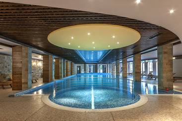 酒店 Grand Royale Apartment Complex & Spa