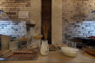 酒店 Grand Royale Apartment Complex & Spa