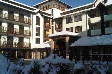 酒店 Grand Royale Apartment Complex & Spa