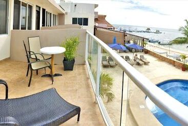 هتل Hacienda Morelos Beachfront