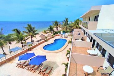 هتل Hacienda Morelos Beachfront