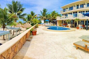 هتل Hacienda Morelos Beachfront