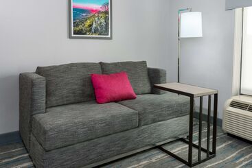 هتل Hampton Inn & Suites Winston Salem/university Area, Nc