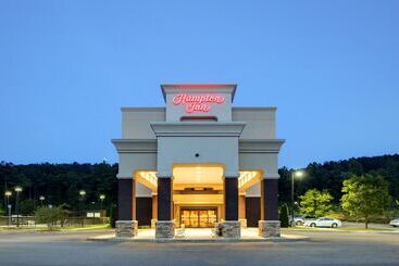 Отель Hampton Inn Birmingham Leeds