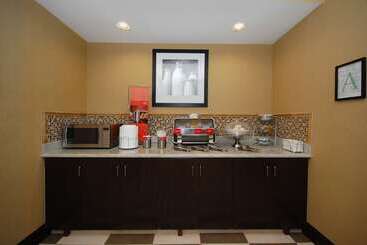 هتل Hampton Inn Jackson/flowood  Ms