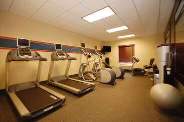 هتل Hampton Inn Jackson/flowood  Ms