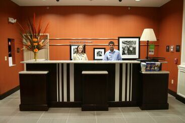 هتل Hampton Inn Jackson/flowood  Ms