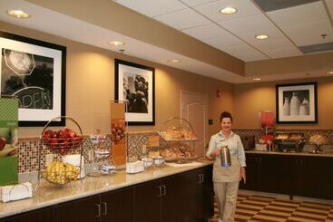 هتل Hampton Inn Jackson/flowood  Ms