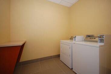 هتل Hampton Inn Jackson/flowood  Ms