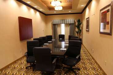 فندق Hampton Inn & Suites Carlsbad