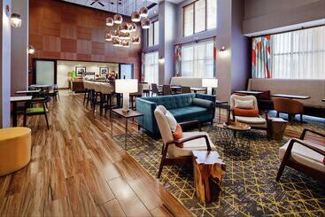 هتل Hampton Inn & Suites Chino Hills