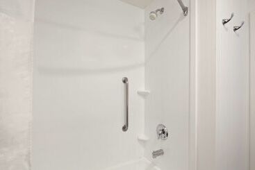 هتل Hampton Inn & Suites Chino Hills
