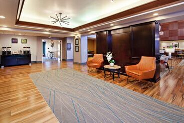 هتل Hampton Inn & Suites Chino Hills